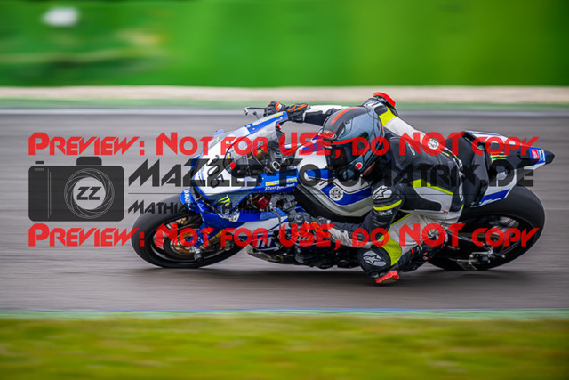 MaZZes_FotoMatrix_230410_5125 | ROT