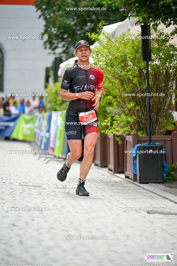 SZI_7980 | Stadttriathlon Erding 2025. #yourpictrs #sportshot_your_pictrs @Sportshotphotography #stadttriathlonerding Copyright: www.sportshot.de