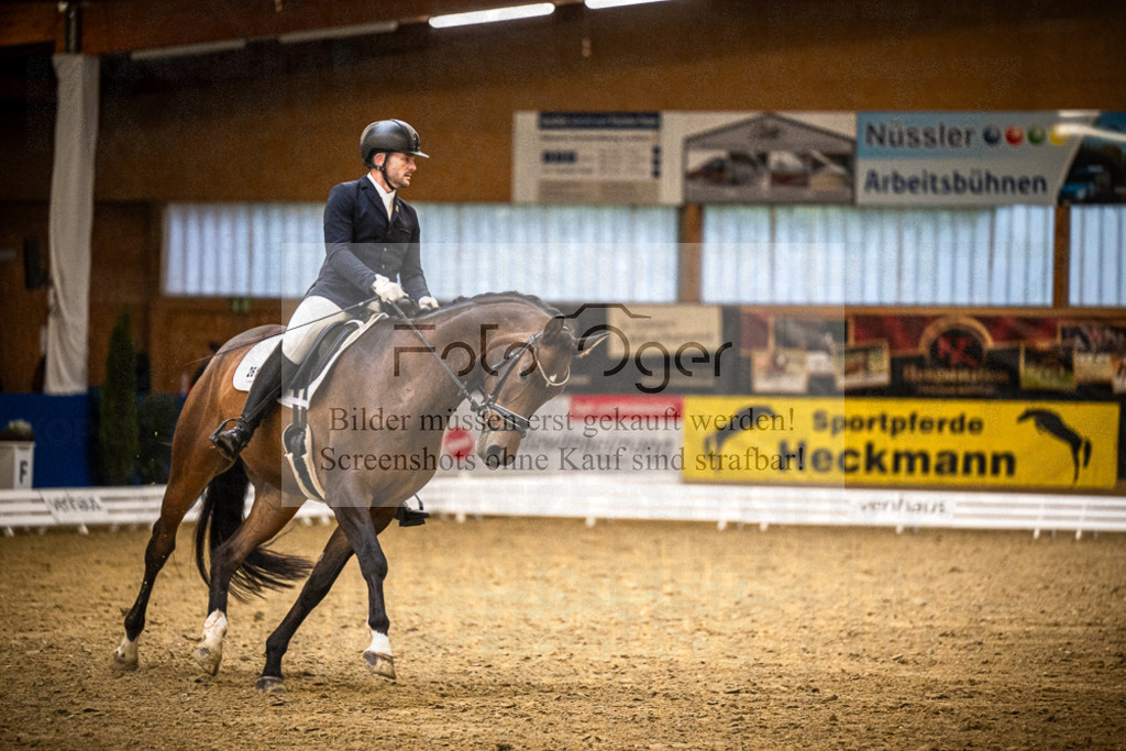 DOS_0941 | Entdecke hochwertige Reitturnierfotos von Foto Oger. Professionell, emotional und authentisch – jetzt Lieblingsmomente im Shop bestellen.Deutschlandweite Turnierfotografie. - Realisiert mit Pictrs.com