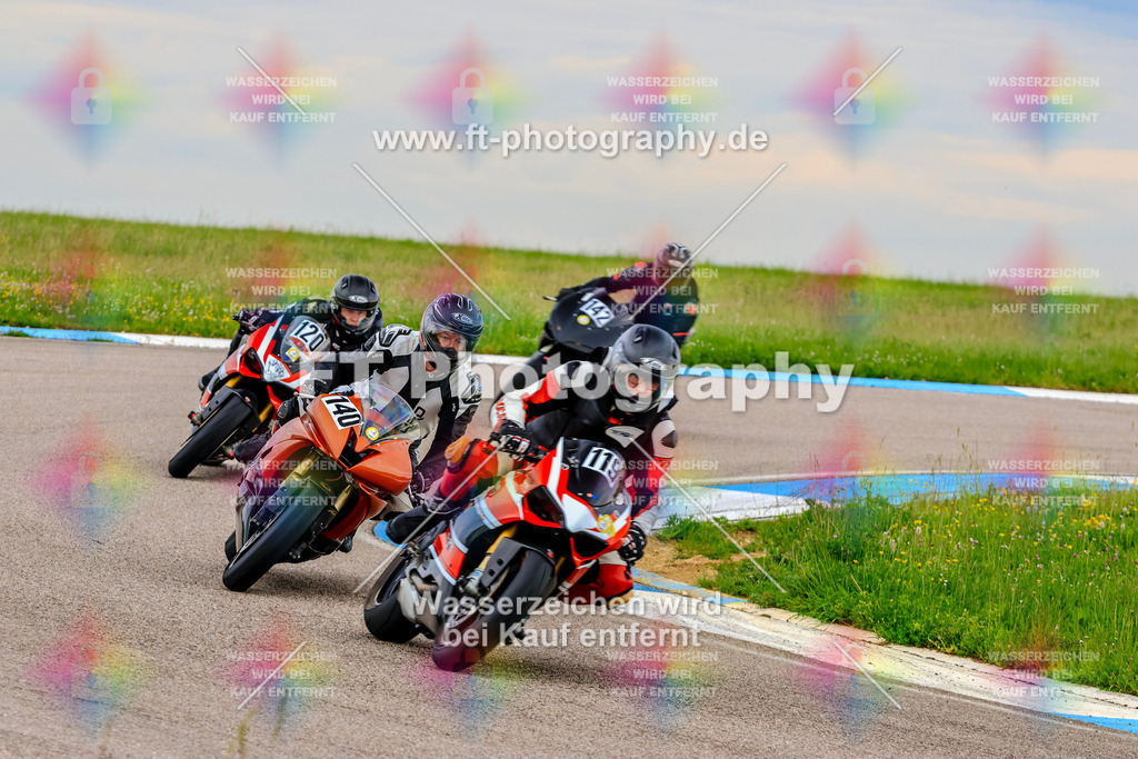 MotoTeam-1715 | Hier findet Ihr Bilder von Touristenfahrten auf der Nürburgring Nordschleife oder von anderen Veranstaltungen die ich besucht habe. Viel Spass beim Durch Schauen 