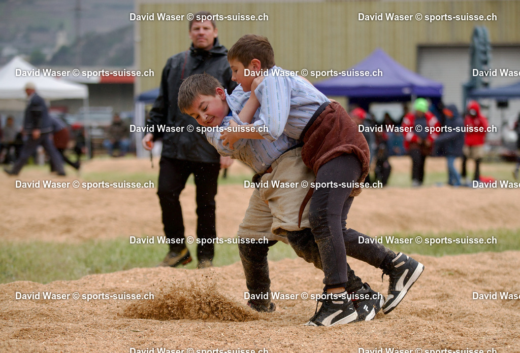 Finale 2014-15 Pauli Lenas 2014 - Conus Matt_o 2014 _ la F_te du jubil_ des 100 ans de l_Association valaisanne de Lutte suisse _ l_Usine Chandoline le dimanche 30 avril 2023 Photos EdelweissPointShoot Waser David (4) | sports-suisse.ch