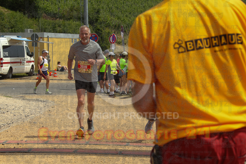 250614_1308_EV4_0532 | Sportfotografie im Rhein-Sieg Kreis, Köln, Bonn, NRW, Rheinland Pfalz, Hessen, etc. Unser Tätigkeitsfeld umfasst den Laufsport vom Volkslauf über den Marathon, Duathlon, Triathon bis zum Ultralauf wie Kölnpfad Ultra oder Schindertrail.
