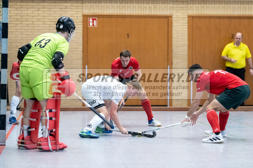SFE_20230115_0081 | 1. Bundesliga Hockey Herren Schwarz-Weiss Neuss - Crefelder HTC am 15.01.2023 in  (Sporthalle Jahnerstrasse), Photo: Stephan Fehrmann 2022 (Sports-Gallery),Bachmann Lucas Maximilian ( Crefelder HTC #15 )