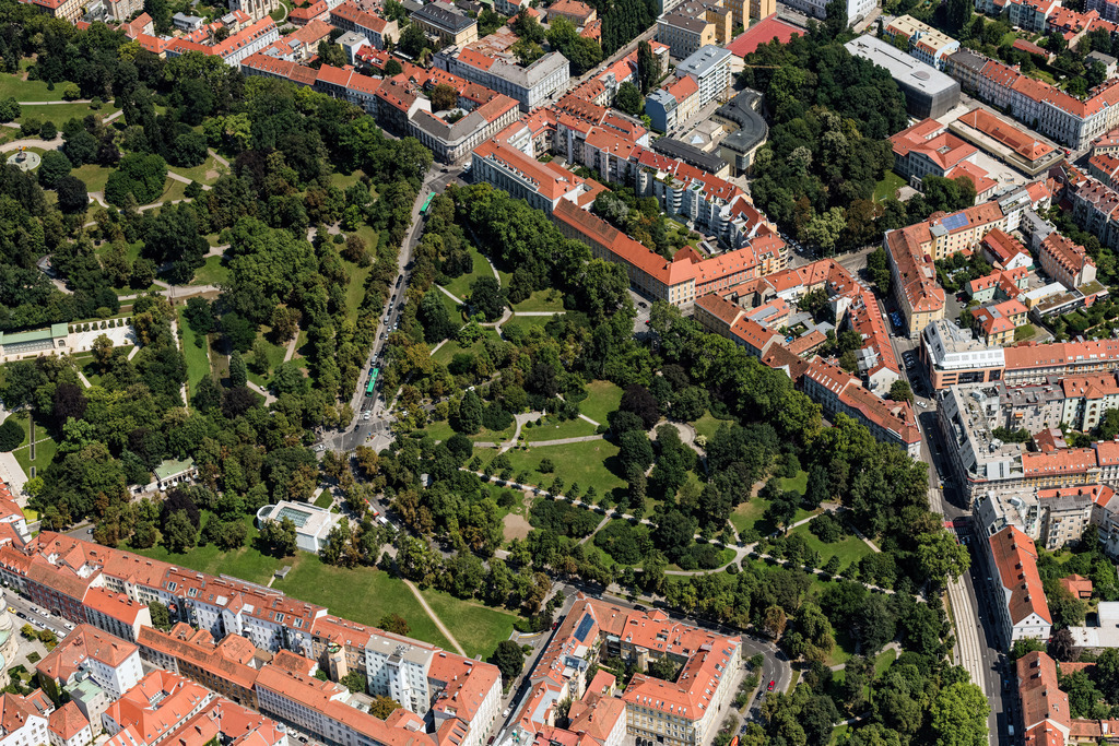 dr__0012164.jpg | GRAZ 20.07.2018 Parkanlage Stadtpark in Graz in Steiermark, Österreich. // Park of Stadtpark in Graz in Steiermark, Austria. Foto: Daniel Reiter