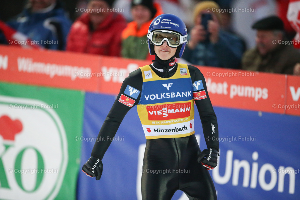 A_LUI_20230210_0084 | HINZENBACH, AUSTRIA, NORDIC SKIING, WOMEN TEAM-SKI JUMPING - FIS WORLD CUP 
IM BILD:  Eva Pinkelnig (AUT)                

FOTO:FOTOLUI/UW