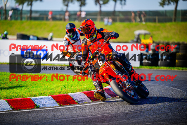 MaZZes_FotoMatrix_240511_6021986_7527 | S4