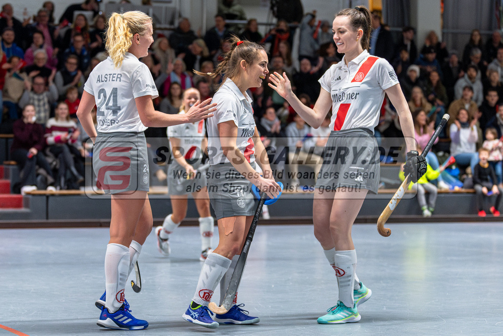 SM_2025-01-18_wD5_-160 | 1.Bundesliga Hallenhockey  VF (W) DCadA - MSC / 7:4 (2:2)