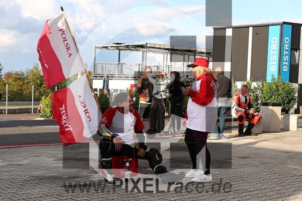 social-20250823_07957 | Schöne Erinnerungen an spannende Momente - das festzuhalten ist unser Job. PIXELrace.de ist seit 2003 auf den Rennstrecken Europas unterwegs um die Action draußen beim Fahren und die wunderbare Stimmung imm Fahrerlager für euch einzufangen.