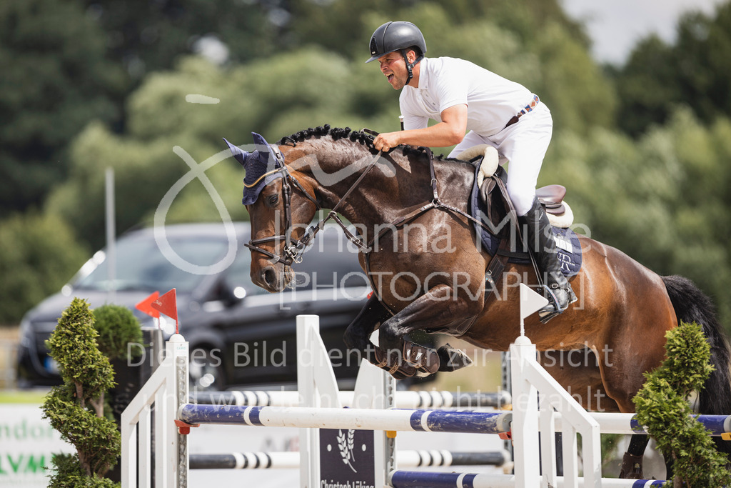 250628_PfSpTa_Youngster-S-428 | Deine schönsten Turniermomente als professionelle Fotos! Entdecke hochwertige Pferdesport-Fotografie im Online-Shop. Jetzt Fotos finden & bestellen!