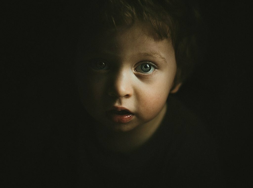 2-09-1025-763 | Humorvoller & geduldiger Kindergartenfotograf für Kassel und Nordhessen. Authentische Kinderfotos mit Herz – der Fotograf mit dem Frosch. - Realisiert mit Pictrs.com