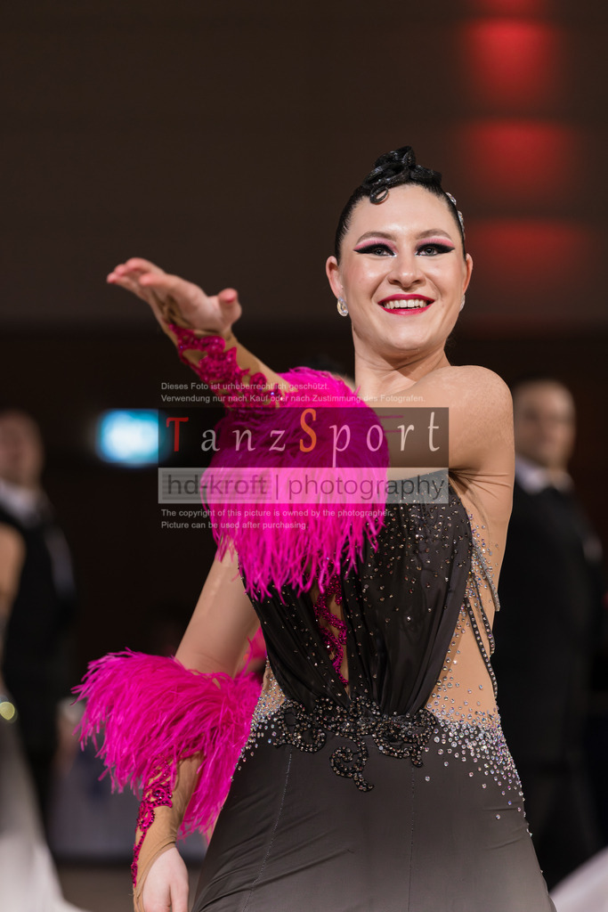 IMG_8168 | Tanzsportbilder, Standardtanz, Lateintanz, WDSF, DTV, LTVB, dancecomp, goc, hessen tanzt, blaues band der spree, walzer, tango, wiener walzer, slowfox, quickstepp, samba, rumba, cha-cha-cha, paso doble. jive, hd-kroft photography, turniertanzsport