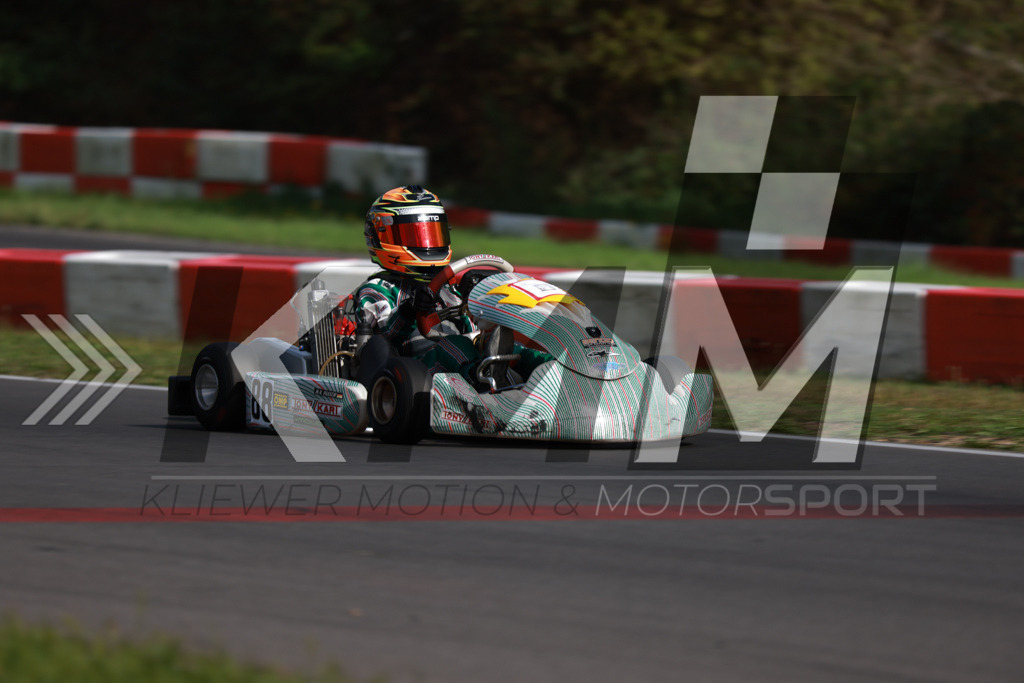 0DKP0712 | Kliewer Motion & Motorsport - Realisiert mit Pictrs.com