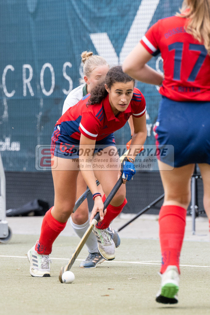 SFE_20231022_0057 | Deutsche Meisterschaft Weibliche U16 Finale Uhlenhorst Mülheim - Düsseldorfer HC am 22.10.2023 in Köln (Düsseldorfer Hockeyclub 1905 e.V.), Photo: Stephan Fehrmann 2023 (Sports-Gallery)