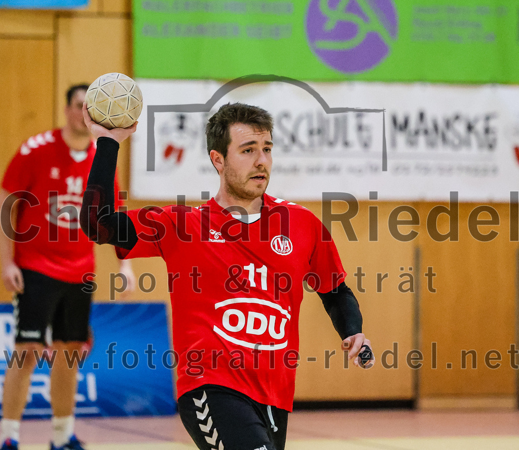 2024-01-27_036_SpVgg_Altenerding_gegen_TV_Altoetting | Erding, Deutschland, 27.01.2024:
Handball, Bezirksoberliga Männer 2023 / 2024, 13. Spieltag, SpVgg Altenerding gegen TV Altötting, Endergebnis: 30:28

Lukas Zwislsperger (TV Altötting, #11)

Foto: Christian Riedel / fotografie-riedel.net