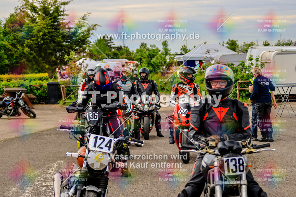 MotoTeam-1613 | Hier findet Ihr Bilder von Touristenfahrten auf der Nürburgring Nordschleife oder von anderen Veranstaltungen die ich besucht habe. Viel Spass beim Durch Schauen 