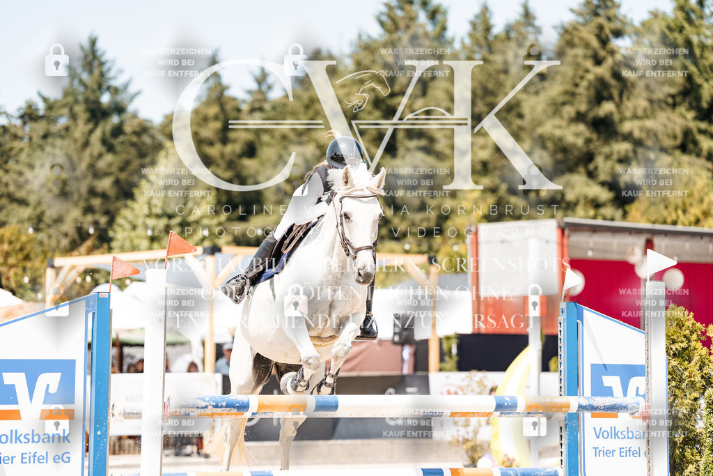 CK901053 | Turnierfotografie Pferdefotografie Trier Rheinland-Pfalz Pferdesport Reitsport Tierfotografie Sportfotografie Pferdevideo Pferdevideografie Equestrianvideography equestrianphotography  - Realisiert mit Pictrs.com