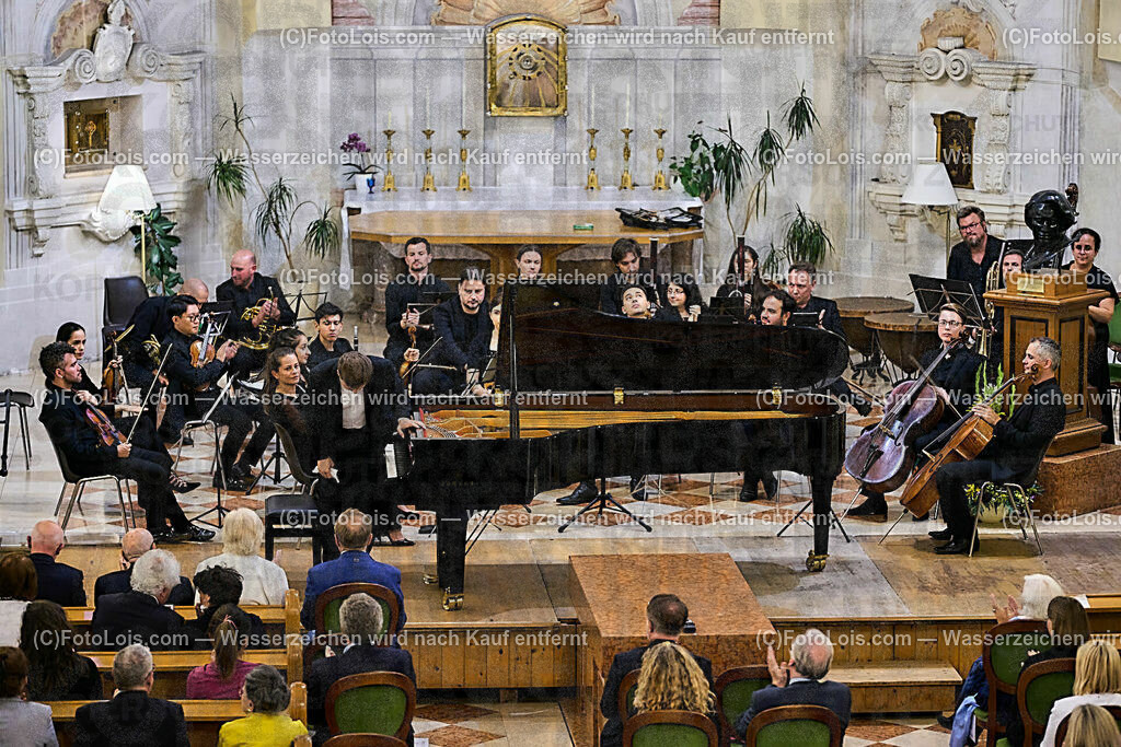 ALP0644_XXXIX_Chopin-Festival_Camerata Mozartiana_Wunder Ingolf | (C)FotoLois.com, Alois Spandl, XXXIX. internationales CHOPIN-Festival in der Kartause Gaming, Eröffnungskonzert in der Kartausenkirche mit Janusz Olejniczak (Klavier), Camerata Marzatiana unter Daniel Auner, Johanna Doderer (Komponistin), Natalia Rehling (Klavier), Ingolf Wunder (Klavier), Fr 4. August 2023.