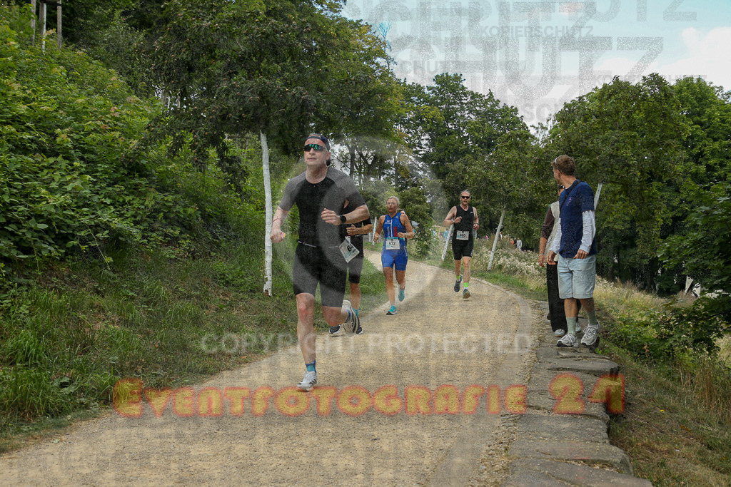 250824_1420_EX1_5848 | Sportfotografie im Rhein-Sieg Kreis, Köln, Bonn, NRW, Rheinland Pfalz, Hessen, etc. Unser Tätigkeitsfeld umfasst den Laufsport vom Volkslauf über den Marathon, Duathlon, Triathon bis zum Ultralauf wie Kölnpfad Ultra oder Schindertrail.