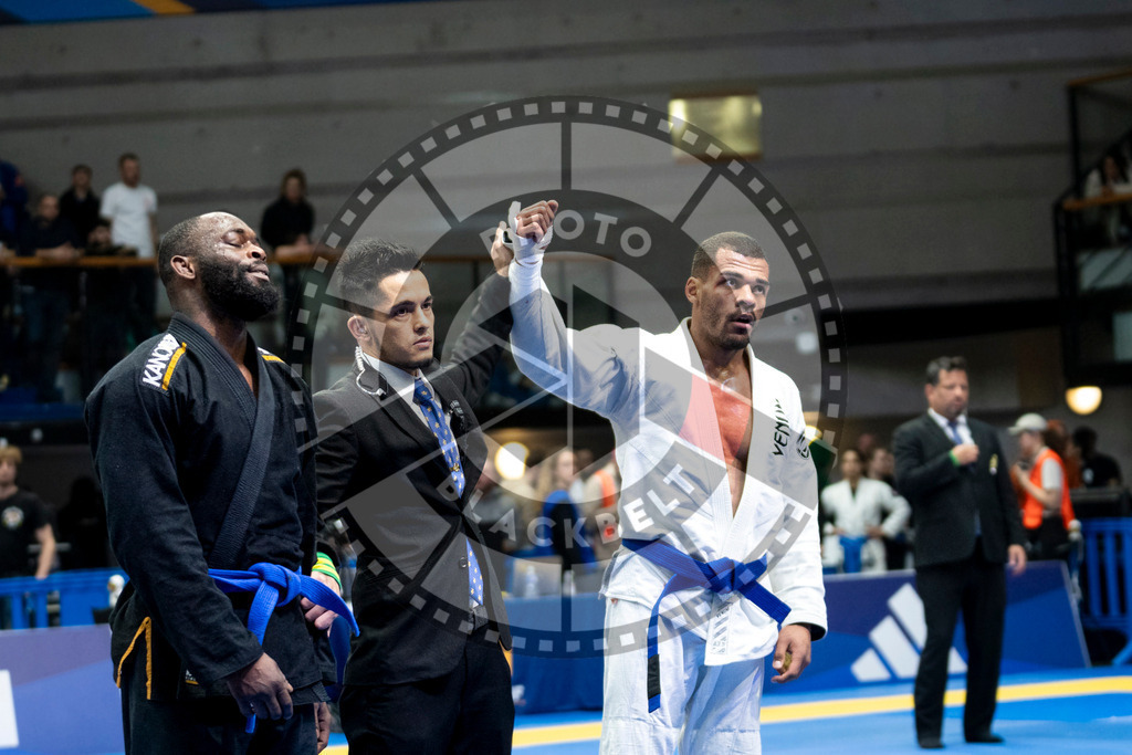 20240121PBB5912 | Fighters compete during the second day of the IBJJF European Championship in Paris, France, on January 21, 2024.