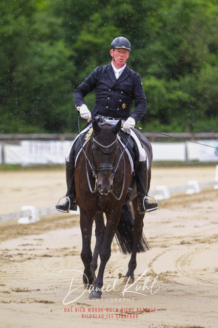 DKP47911 | Turniersportfotografie; Pferdefotografie; Dressurfotografie