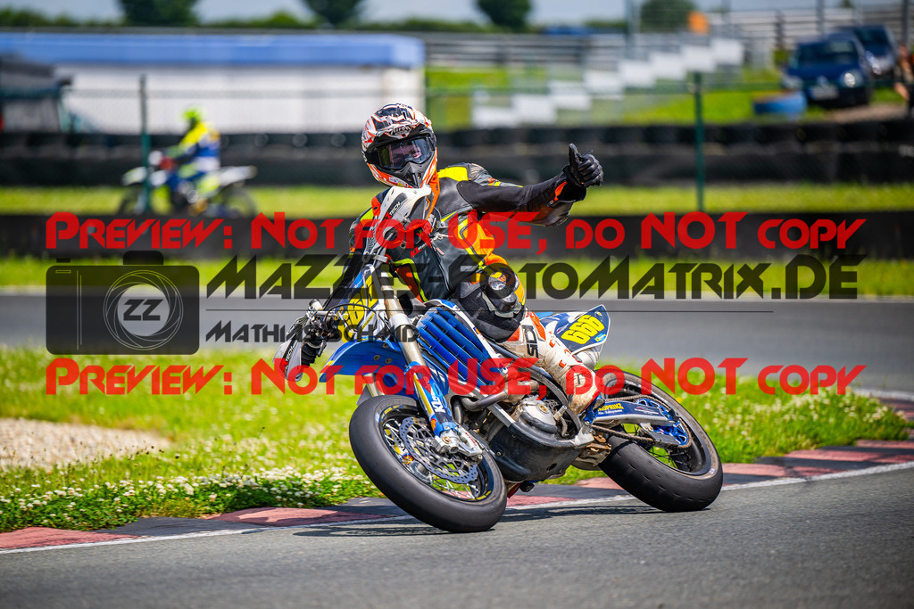 MaZZes_FotoMatrix_240623_6021986_5813 | S2