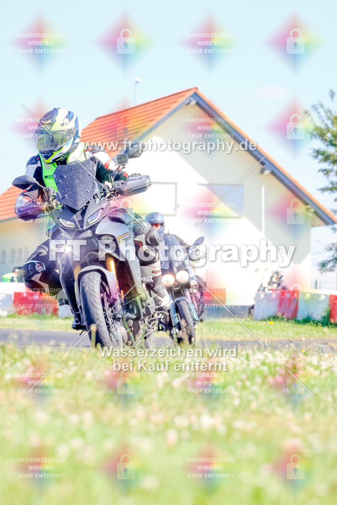 _MOT9044 | Hier findet Ihr Bilder von Touristenfahrten auf der Nürburgring Nordschleife oder von anderen Veranstaltungen die ich besucht habe. Viel Spass beim Durch Schauen 