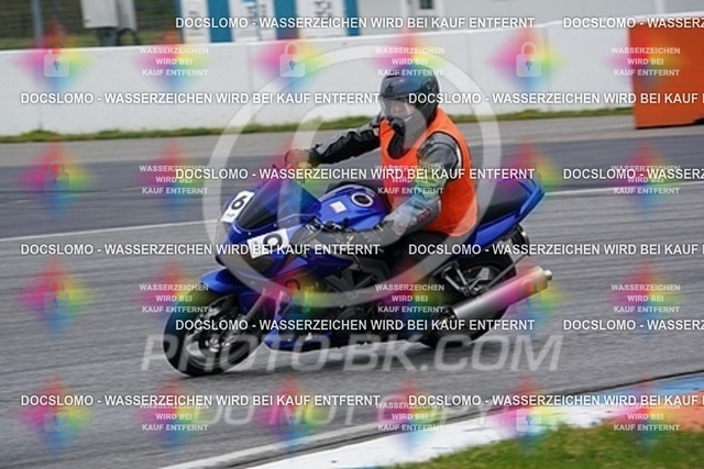 2023_04_25_PBK_21836 | Sportfotografie; SlowMotion; Video; Rennstrecke; Hafeneger; Speer; Racing; RSE; BMW; CBO; Trackday; Motorsportarena; Hockenheimring; Brno; Most; Barcelona; Valencia
