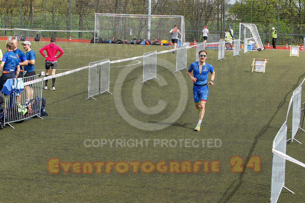 230423_1037_EV8_8060 | Sportfotografie im Rhein-Sieg Kreis, Köln, Bonn, NRW, Rheinland Pfalz, Hessen, etc. Unser Tätigkeitsfeld umfasst den Laufsport vom Volkslauf über den Marathon, Duathlon, Triathon bis zum Ultralauf wie Kölnpfad Ultra oder Schindertrail.