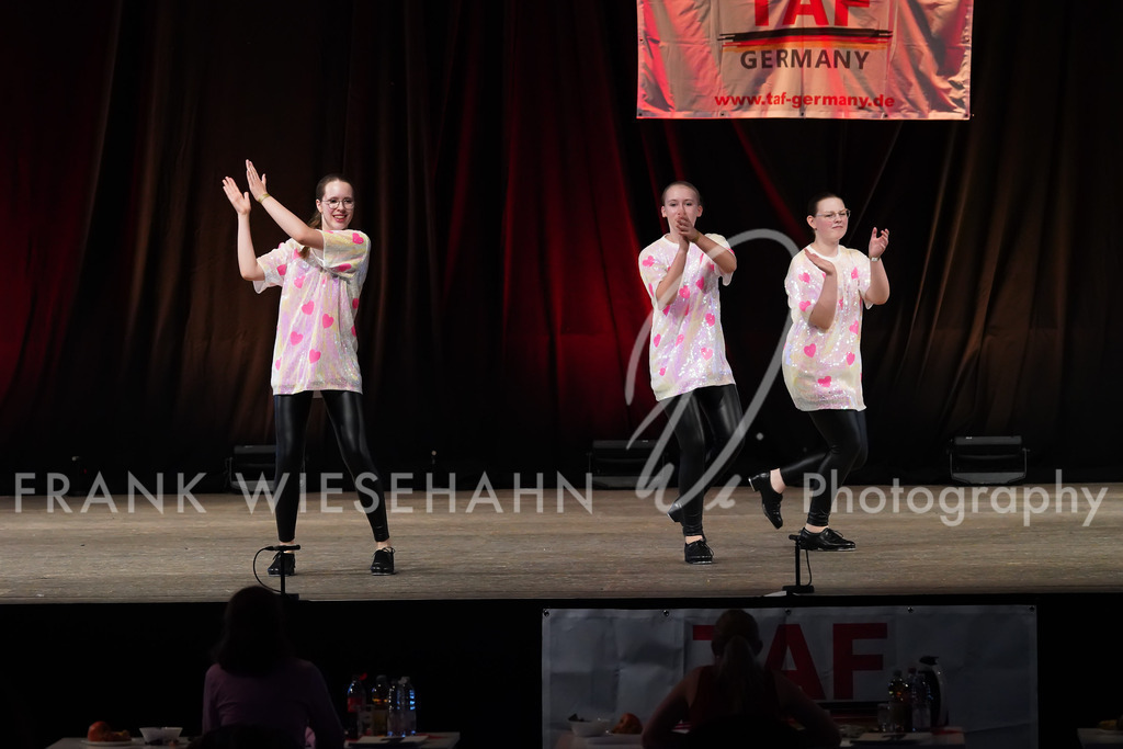 FW702062 | FRANK WIESEHAHN MEDIA - Realisiert mit Pictrs.com