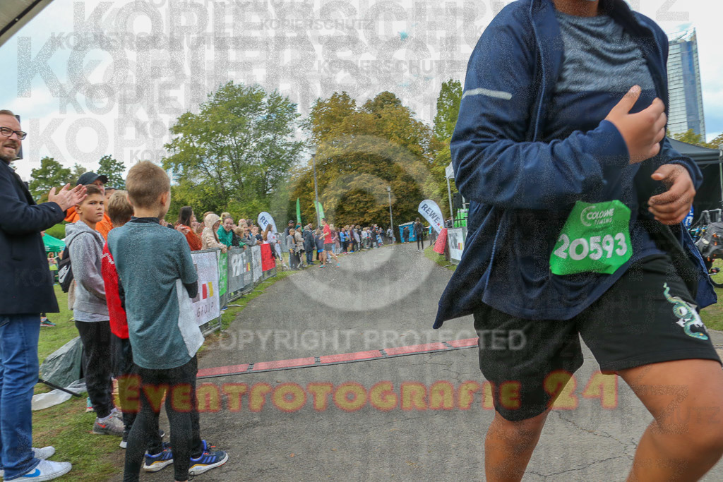 220925_1318_EX1_0431 | Sportfotografie im Rhein-Sieg Kreis, Köln, Bonn, NRW, Rheinland Pfalz, Hessen, etc. Unser Tätigkeitsfeld umfasst den Laufsport vom Volkslauf über den Marathon, Duathlon, Triathon bis zum Ultralauf wie Kölnpfad Ultra oder Schindertrail.
