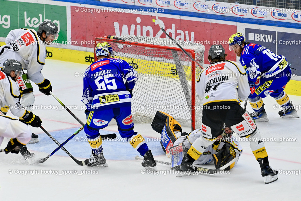 EC IDM Wärmepumpen VSV vs. HC Pustertal 8.10.2023 | #55 SABOLIC Robert EC VSV,  #1 SMITH Jacob HC Pustertal, #67 FRYCKLUND Mikael HC Pustertal, #16 Kevin Hancock EC VSV, EC IDM Wärmepumpen VSV vs. HC Pustertal 8.10.2023, EC IDM Wärmepumpen VSV vs. HC Pustertal am 08.10.2023 in Villach (Stadthalle Villach), Austria, (Photo by Bernd Stefan)