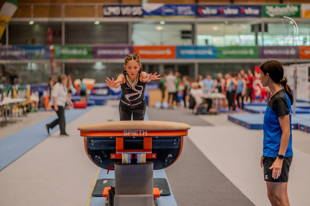 DSC_9174 | "Fussifoto.com – Ihr Ansprechpartner für hochwertige Fotografie! Entdecken Sie kreative Bilder und professionelle Dienstleistungen. Kontaktieren Sie uns für Ihre Projekte!"