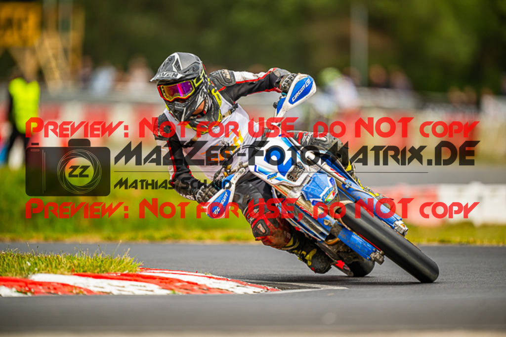 MaZZes_FotoMatrix_230702_2932 | S3