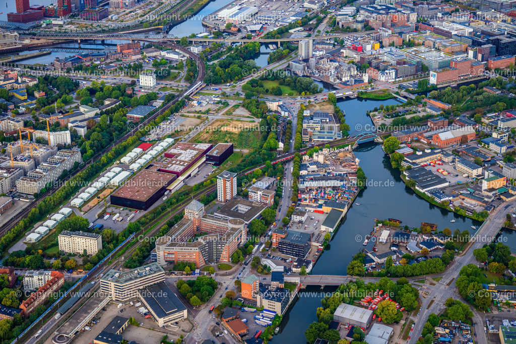 Hamburg_Rothenburgsort_ELS_6512200925 | HAMBURG 20.09.2025 Entwicklungsgebiet "Neuer Huckepackbahnhof der Industriebrache an der Billstraße im Stadtteil Rothenburgsort in Hamburg. // Development area "New piggyback station on the industrial wasteland at Billstrasse in the Rothenburgsort district of Hamburg. Foto: Martin Elsen