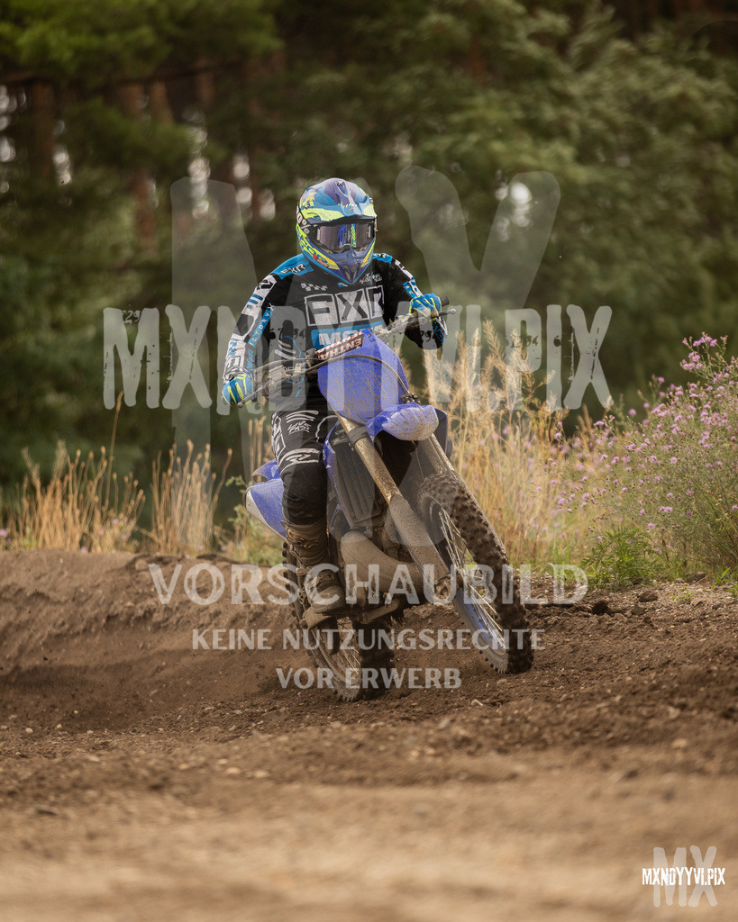 866A1558 | mxndyyvipix