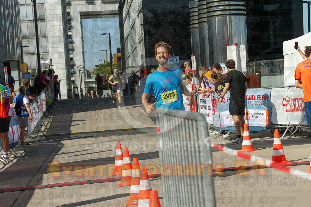 240921_1514_EX1_4708 | Sportfotografie im Rhein-Sieg Kreis, Köln, Bonn, NRW, Rheinland Pfalz, Hessen, etc. Unser Tätigkeitsfeld umfasst den Laufsport vom Volkslauf über den Marathon, Duathlon, Triathon bis zum Ultralauf wie Kölnpfad Ultra oder Schindertrail.