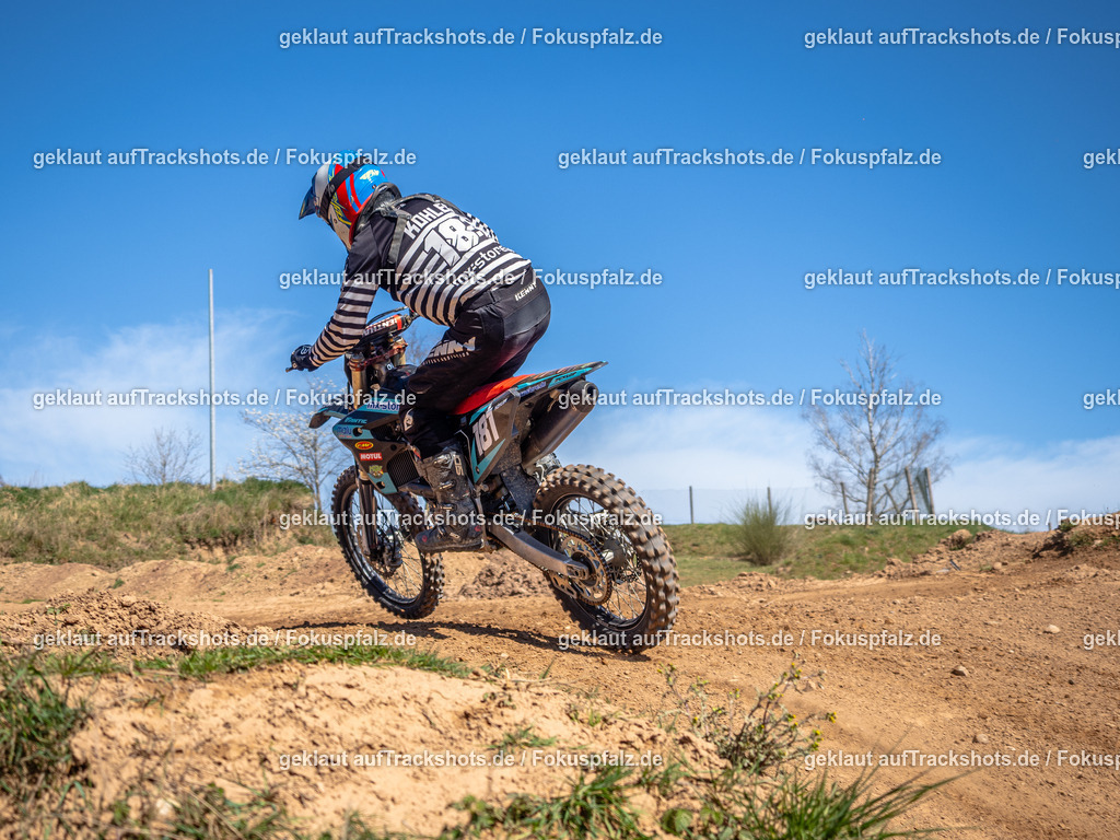 Schweyen040525-192 | Trackshots.de / Fokuspfalz.de - Realisiert mit Pictrs.com