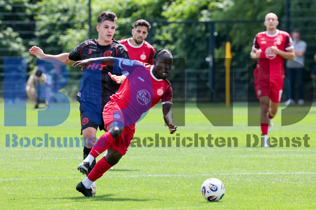 SES_ESSFKO20250712-39 | bond - Realisiert mit Pictrs.com