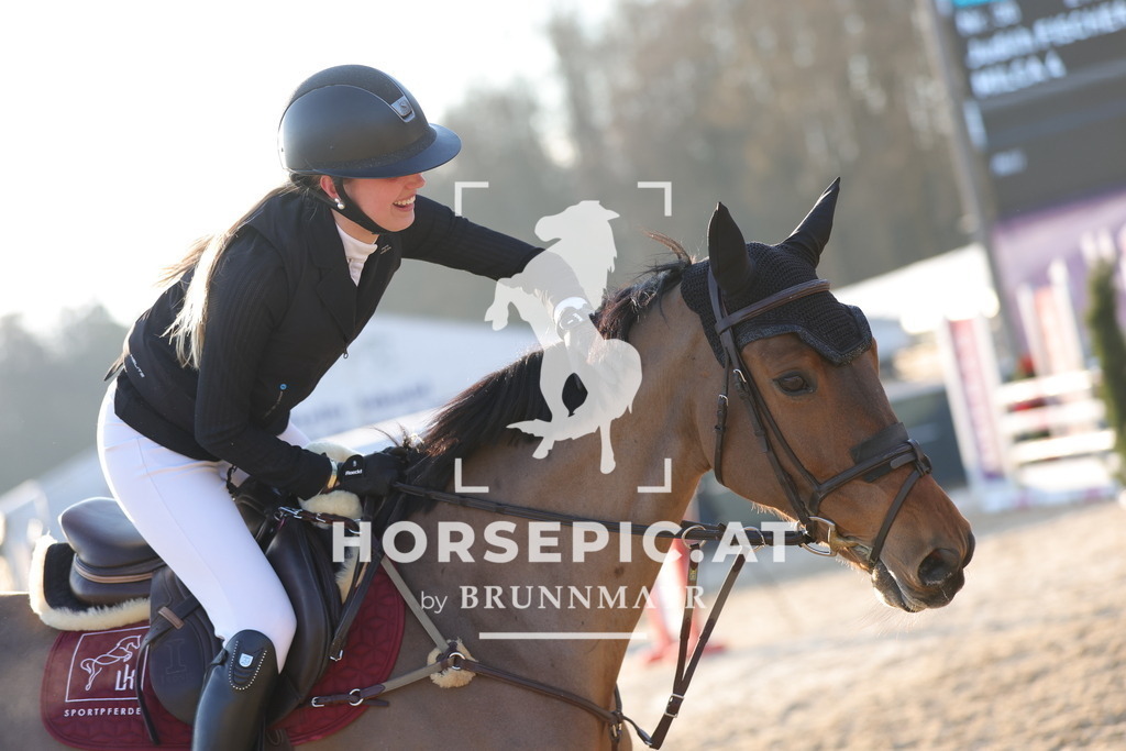 0P6A8886 | Willkommen bei Brunnmayr - Design & Fotografie – Ihrem Spezialisten für Reitturniere und Pferdeveranstaltungen in Oberösterreich, Salzburg und Bayern! Seit über 17 Jahren sind wir leidenschaftlich dabei.