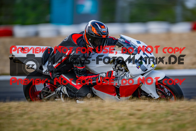 MaZZes_FotoMatrix_230719_6836 | GRUEN