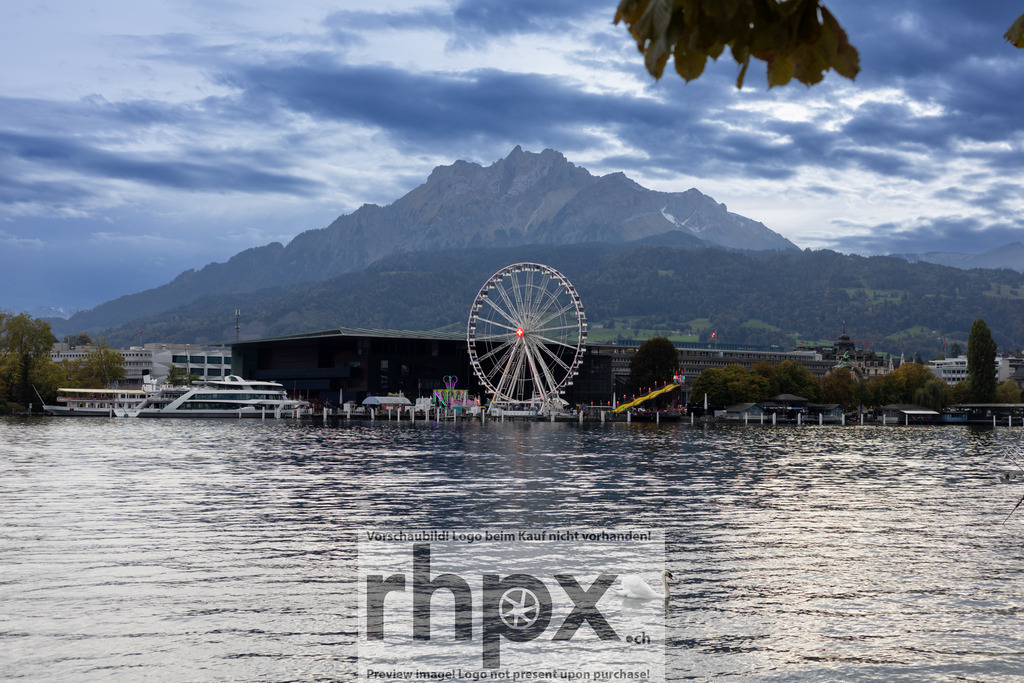 Määs Luzern | Stimmungsvolle Fotokunst aus Luzern. Erlebe den Pilatus, den See und die Stadt Luzern in exklusiven Aufnahmen in der Fotogalerie & Shop. - Realisiert mit Pictrs.com