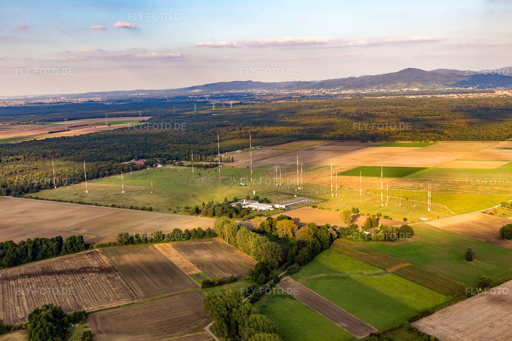 Luftbild: Biblis, Antennen in Biblis im Bundesland Hessen in Deutschland. Foto: IMG_094633.jpg vom 21.09.2016 durch Werner Riehm/FLY-FOTO.de