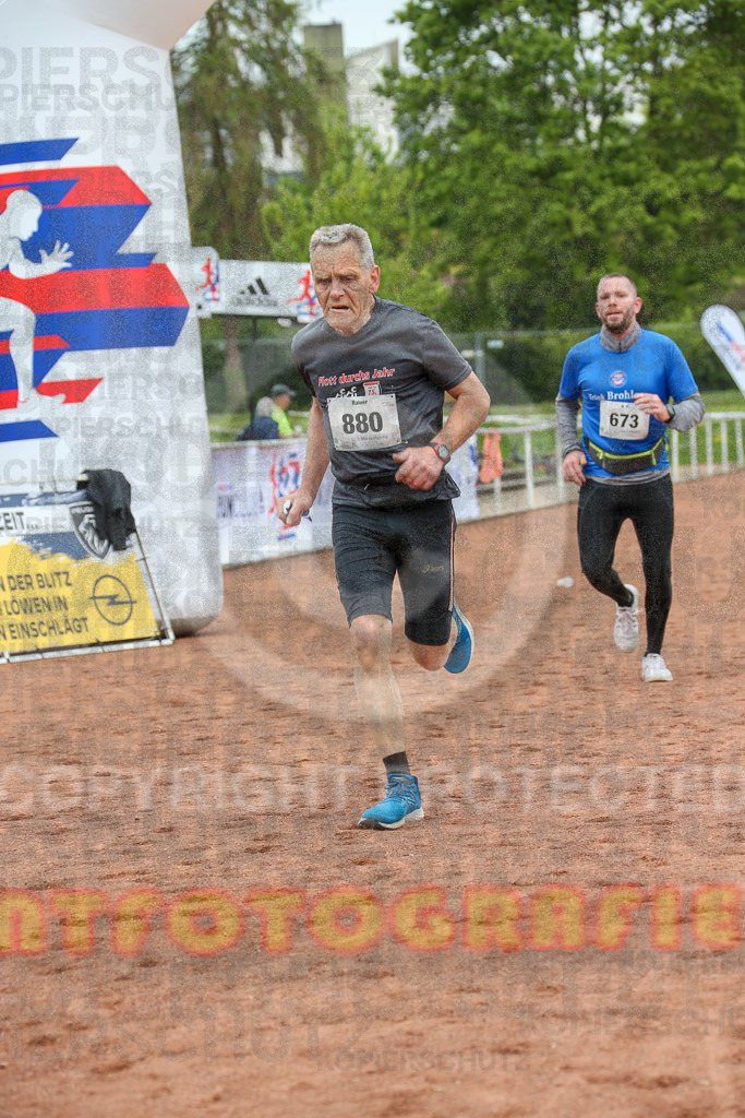 220501_1106_EX1_9708 | Sportfotografie im Rhein-Sieg Kreis, Köln, Bonn, NRW, Rheinland Pfalz, Hessen, etc. Unser Tätigkeitsfeld umfasst den Laufsport vom Volkslauf über den Marathon, Duathlon, Triathon bis zum Ultralauf wie Kölnpfad Ultra oder Schindertrail.