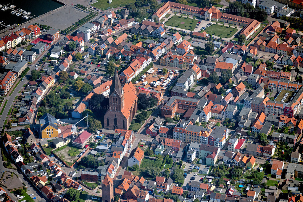 4061749 | BARTH 08.09.2021 Altstadtbereich und Innenstadtzentrum in Barth im Bundesland Mecklenburg-Vorpommern, Deutschland. Weiterführende Informationen bei: Stadt Barth. // Old Town area and city center in Barth in the state Mecklenburg - Western Pomerania, Germany. Further information at: Stadt Barth. Foto: Gerhard Launer