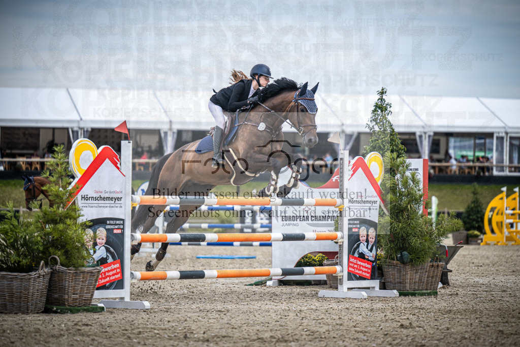 DOS_4776 | Entdecke hochwertige Reitturnierfotos von Foto Oger. Professionell, emotional und authentisch – jetzt Lieblingsmomente im Shop bestellen.Deutschlandweite Turnierfotografie. - Realisiert mit Pictrs.com