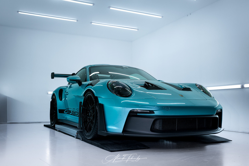 R6AT1243 _Alexander Tschuncky | Entdecken Sie die faszinierende Welt von Alexander Tschuncky Arts: Kreative Fotografie, atemberaubende Automobilkunst und hochwertiger Bilderdruck. Lassen Sie sich inspirieren! - Realisiert mit Pictrs.com