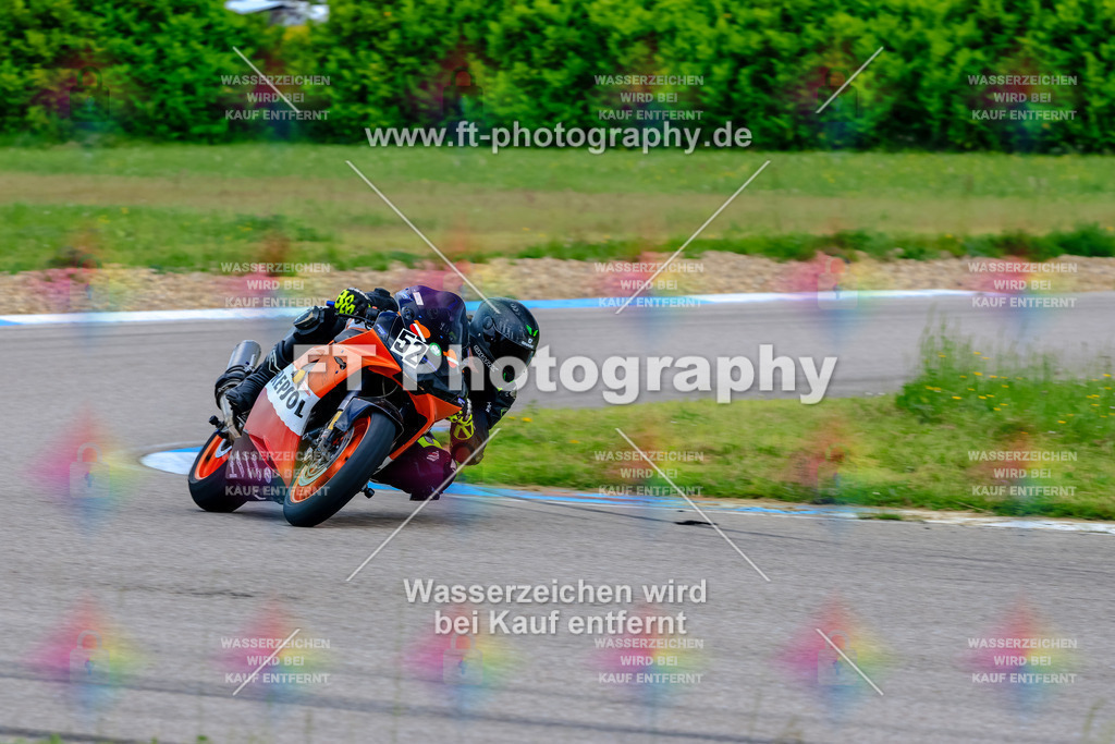 MotoTeam-8806 | Hier findet Ihr Bilder von Touristenfahrten auf der Nürburgring Nordschleife oder von anderen Veranstaltungen die ich besucht habe. Viel Spass beim Durch Schauen 