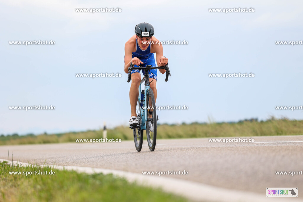 BR8A3943 | Stadttriathlon Erding 2025. #yourpictrs #sportshot_your_pictrs @Sportshotphotography #stadttriathlonerding Copyright: www.sportshot.de