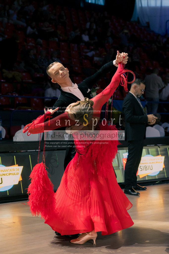 IMG_7564 | Tanzsportbilder, Standardtanz, Lateintanz, WDSF, DTV, LTVB, dancecomp, goc, hessen tanzt, blaues band der spree, walzer, tango, wiener walzer, slowfox, quickstepp, samba, rumba, cha-cha-cha, paso doble. jive, hd-kroft photography, turniertanzsport