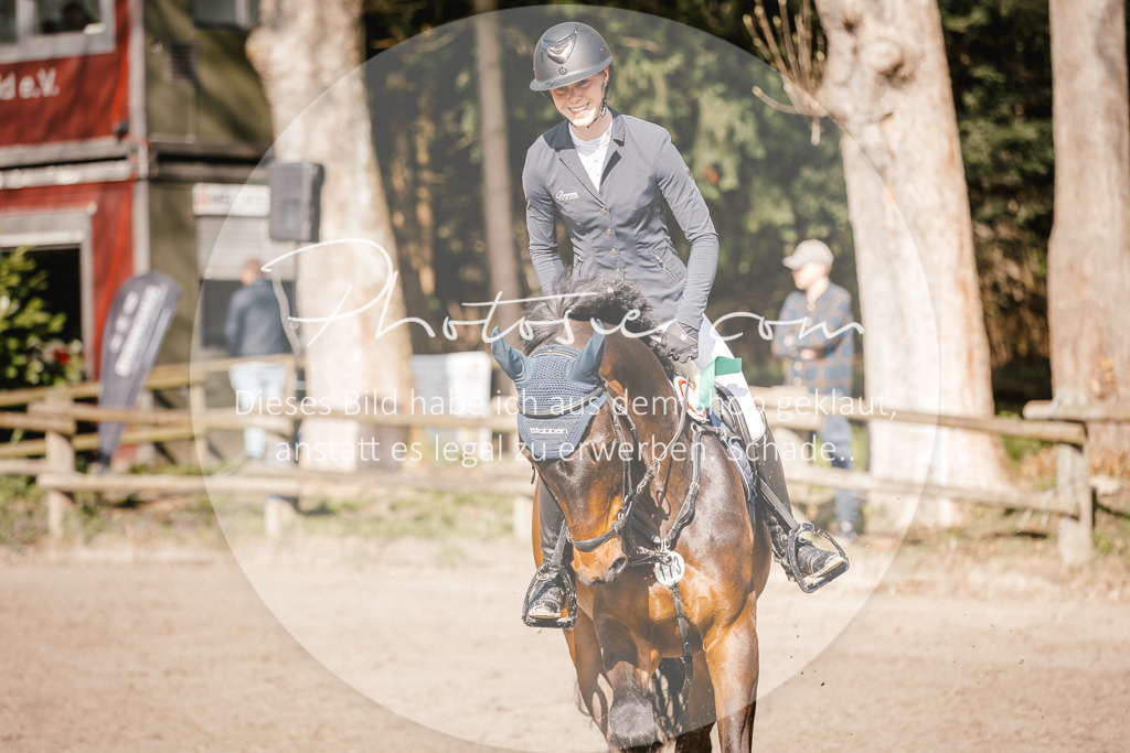 3I6A3845 | Stimmungsvolle Portraits und Reitsportfotografie im Ruhrgebiet und im Münsterland.

Pferdefotografie, Hundefotografie, Tierfotografie, Reportagen, Portraits von Tier und Mensch, Turnierfotografie in Bochum, Recklinghausen, Marl, Haltern am See, Dülmen.. - Realisiert mit Pictrs.com